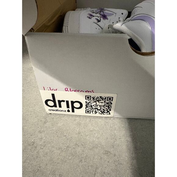 Drip Custom Painted Nike Air Force 1’s - Size 9 - Lilac Blossoms